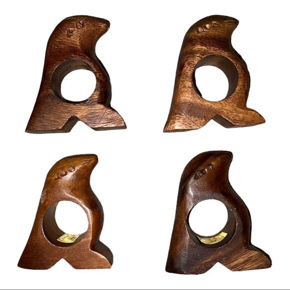 Set of Four Vintage Wooden Seal Napkin Rings EUC - Picture 1 of 6